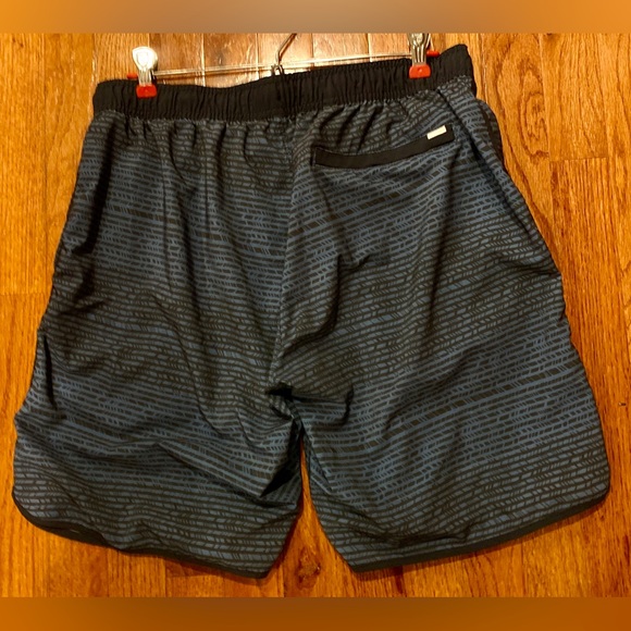 Vuori Blue and black striped swim shorts size L - Picture 16 of 17